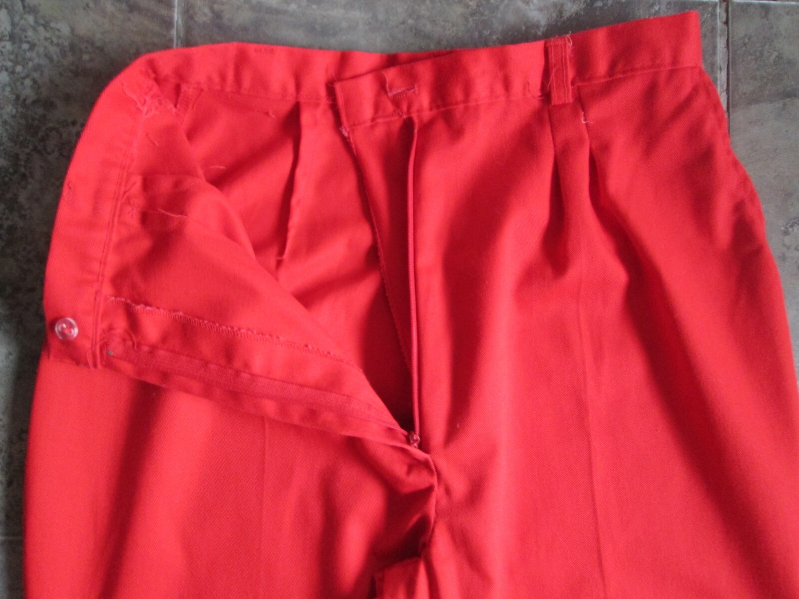 Vintage Original Mom Pants 26×28 Red Orange Pleated Tapered Leg Cotton Handmade