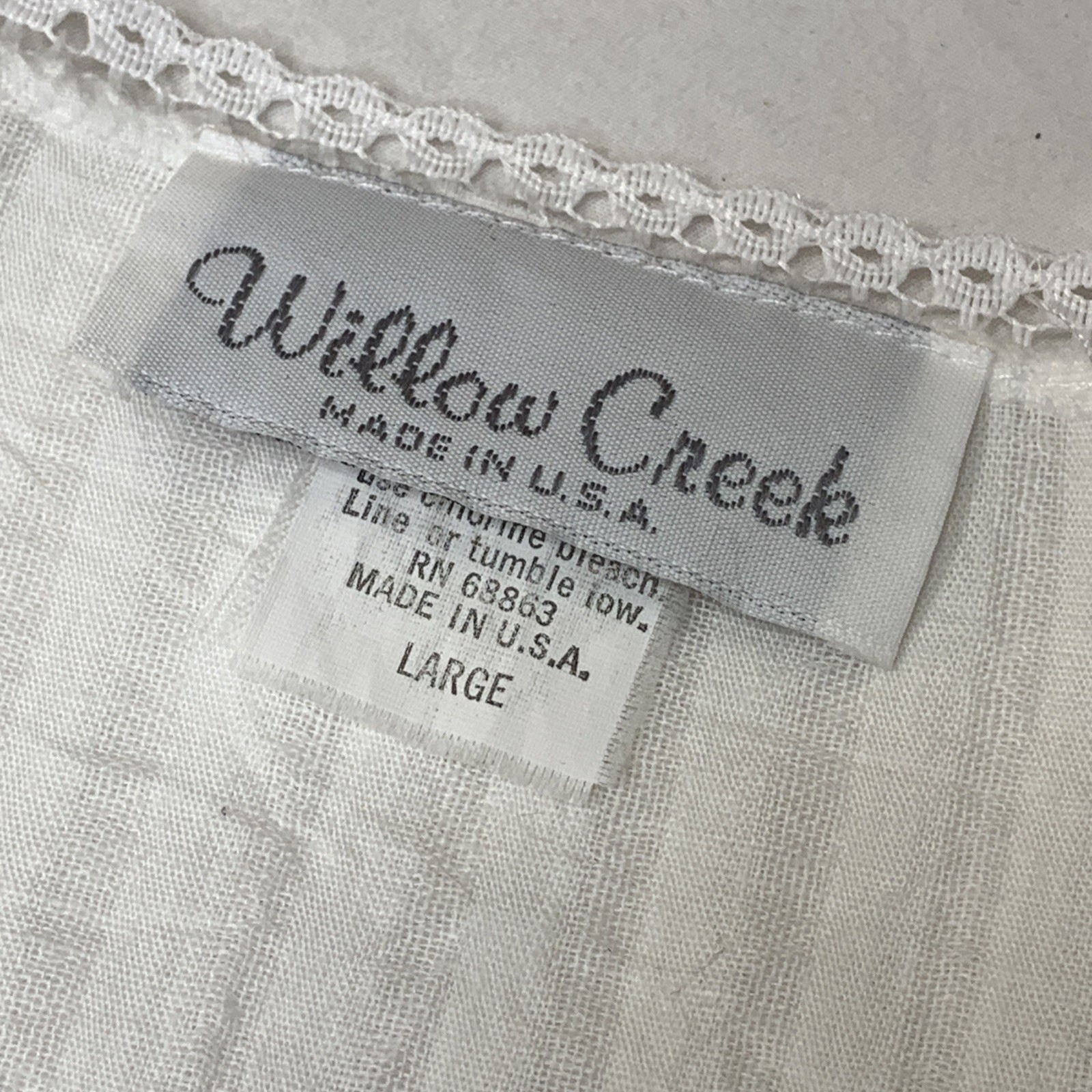 Vintage Willow Creek White Lace Dress Gown Robe Large Cottagecore Prairie Ruffle