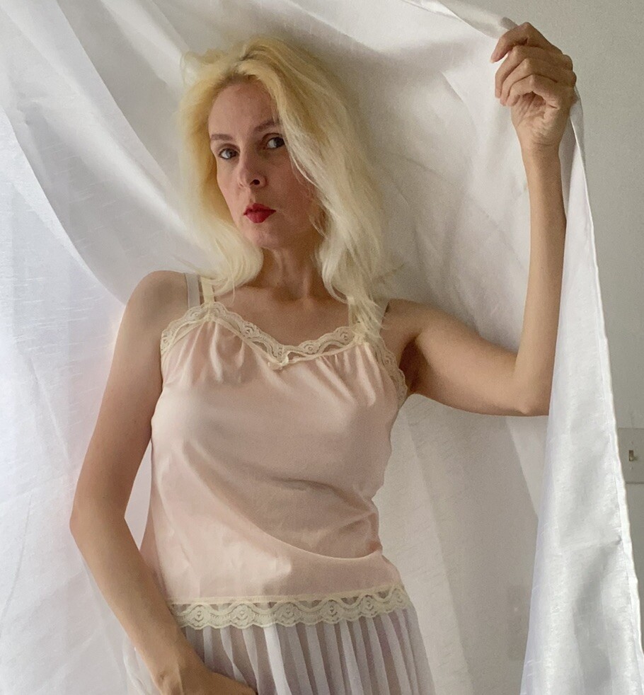 Vintage Undercoverwear Silky Poly Lace Bow Accent Lingerie Cami XS/Sm