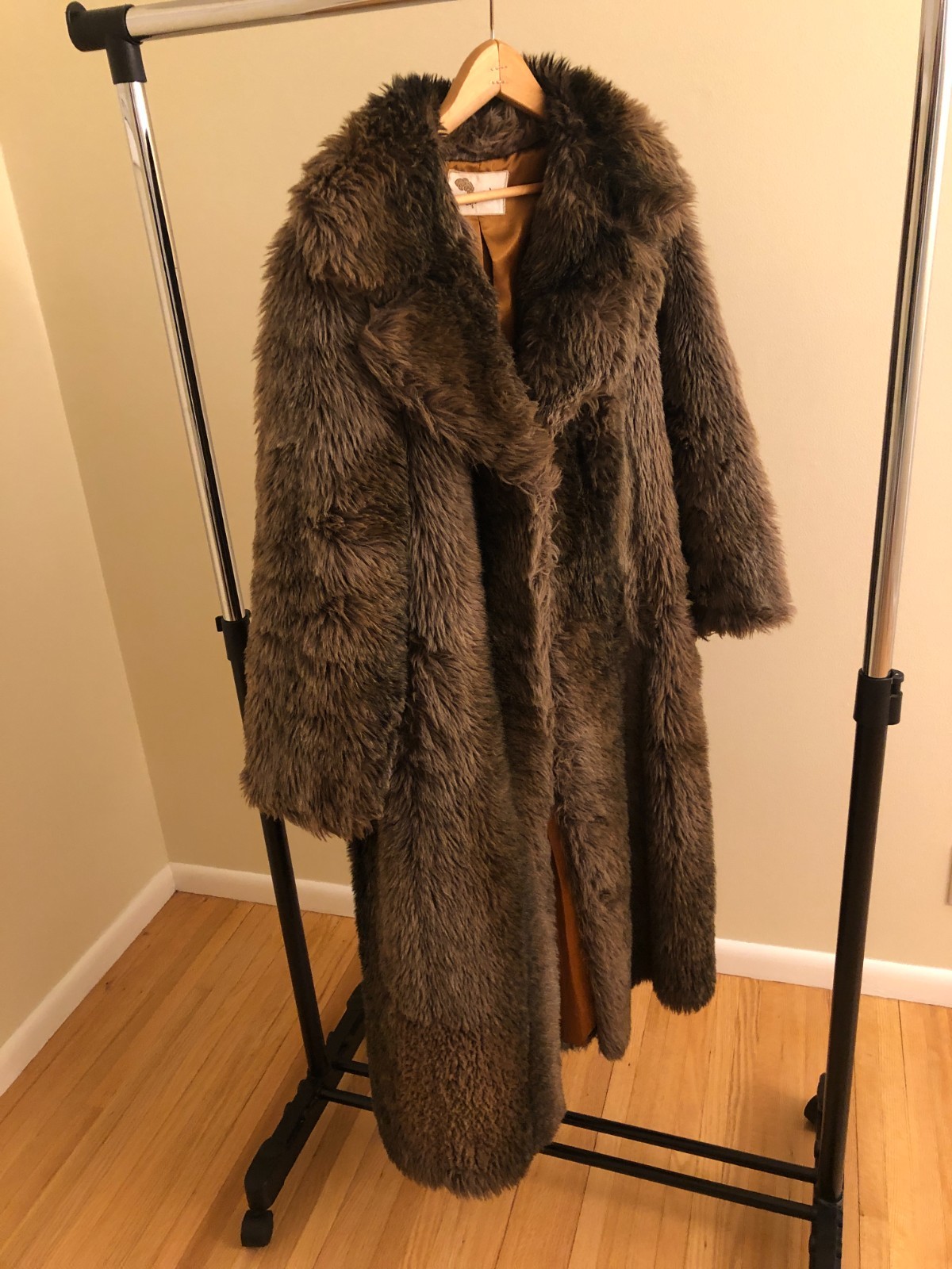 Vintage Women’s Full-Length Raccoon Look Faux Fur Coat | Panache Lykafur | Made