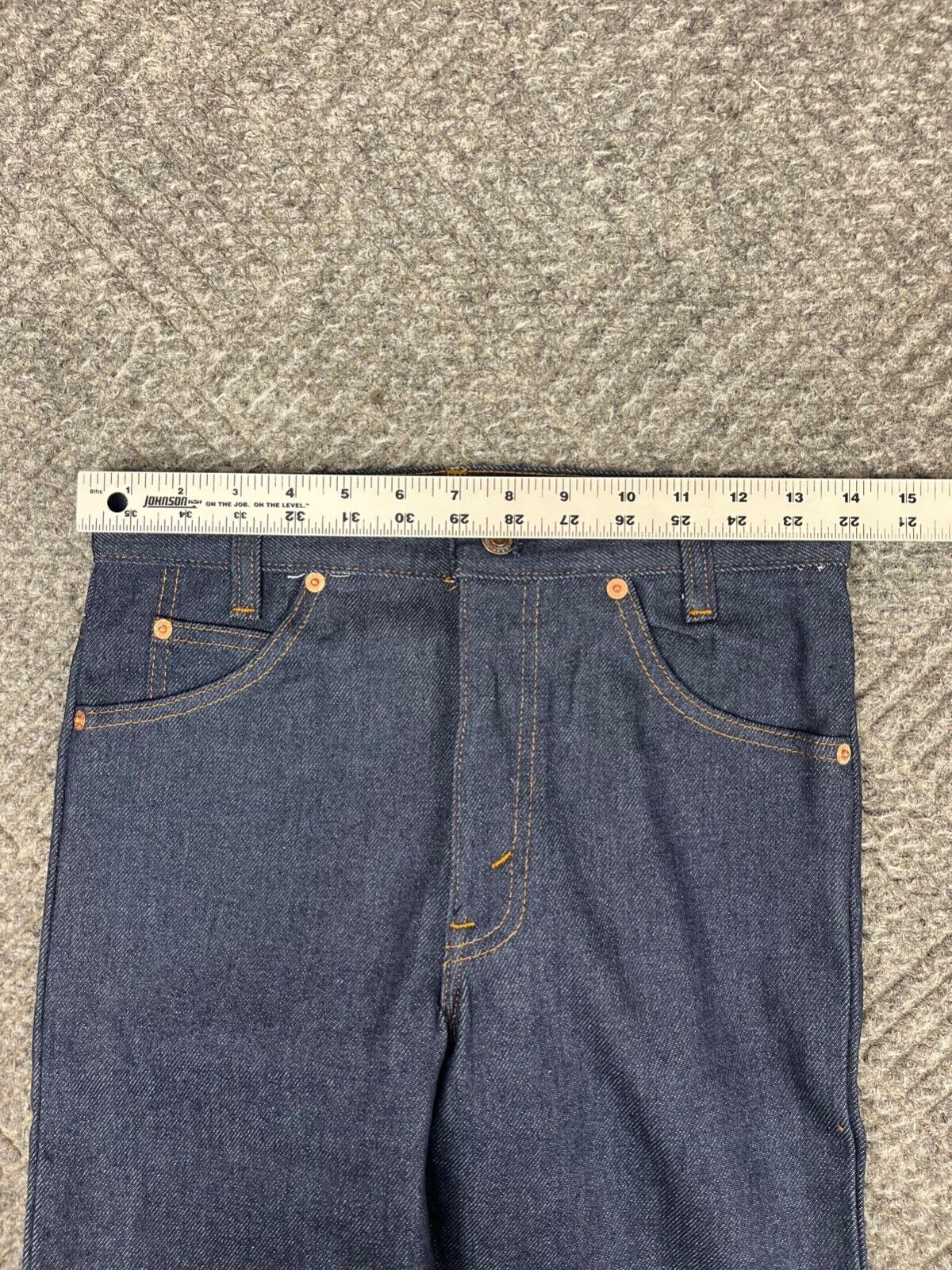 Vintage 80’s Levi’s 716 Saddleman Student Jeans 28×33 Dark Wash Bootcut NOS
