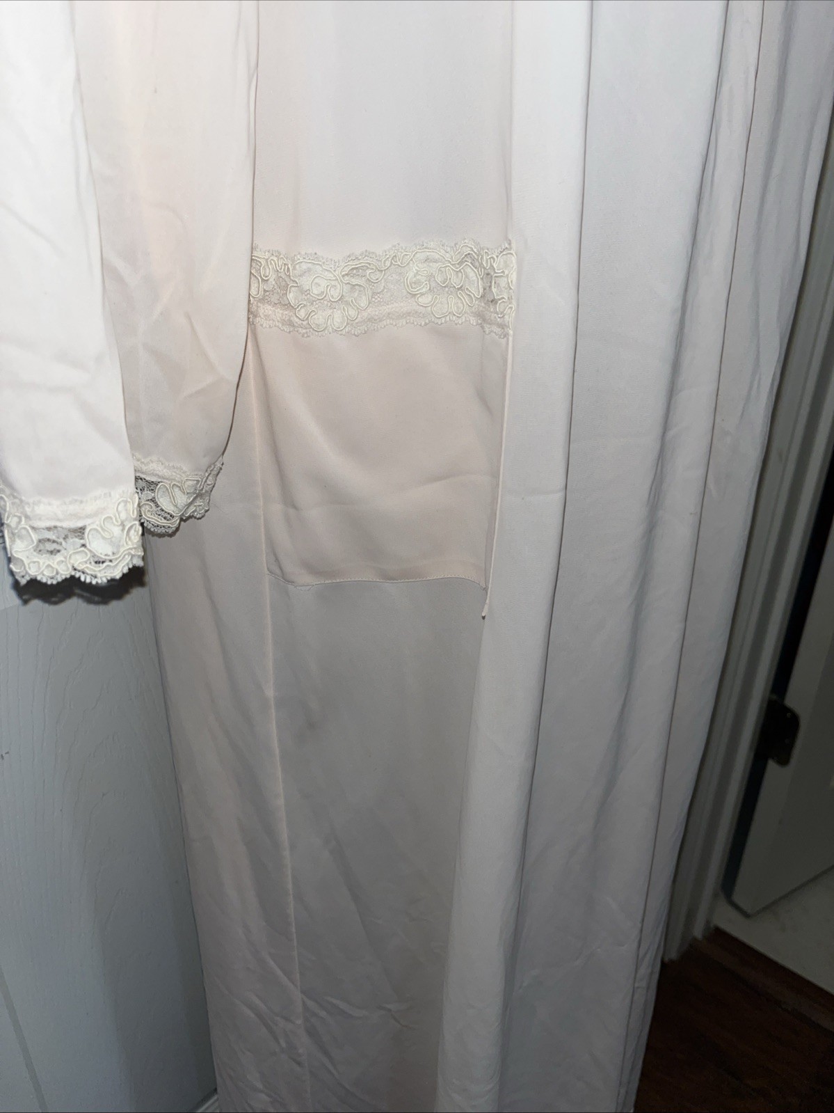 Vintage Shadowline Peach Button Down w/Pocket Peignoir Robe Nylon Lace Size M
