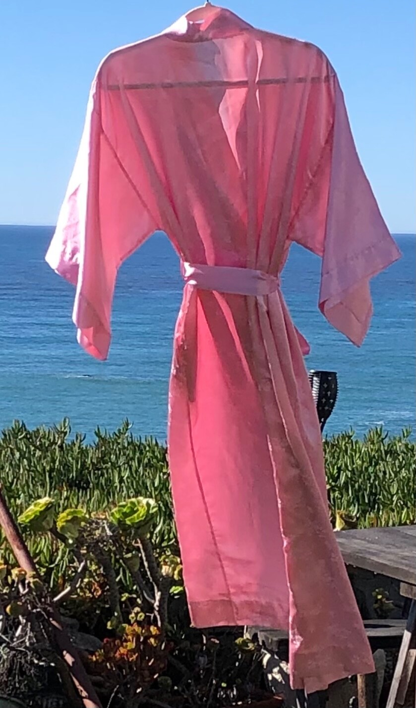 Vintage Silky Long California Dynasty ROBE Pocket & Sash – Pink – FAST SHIPPING