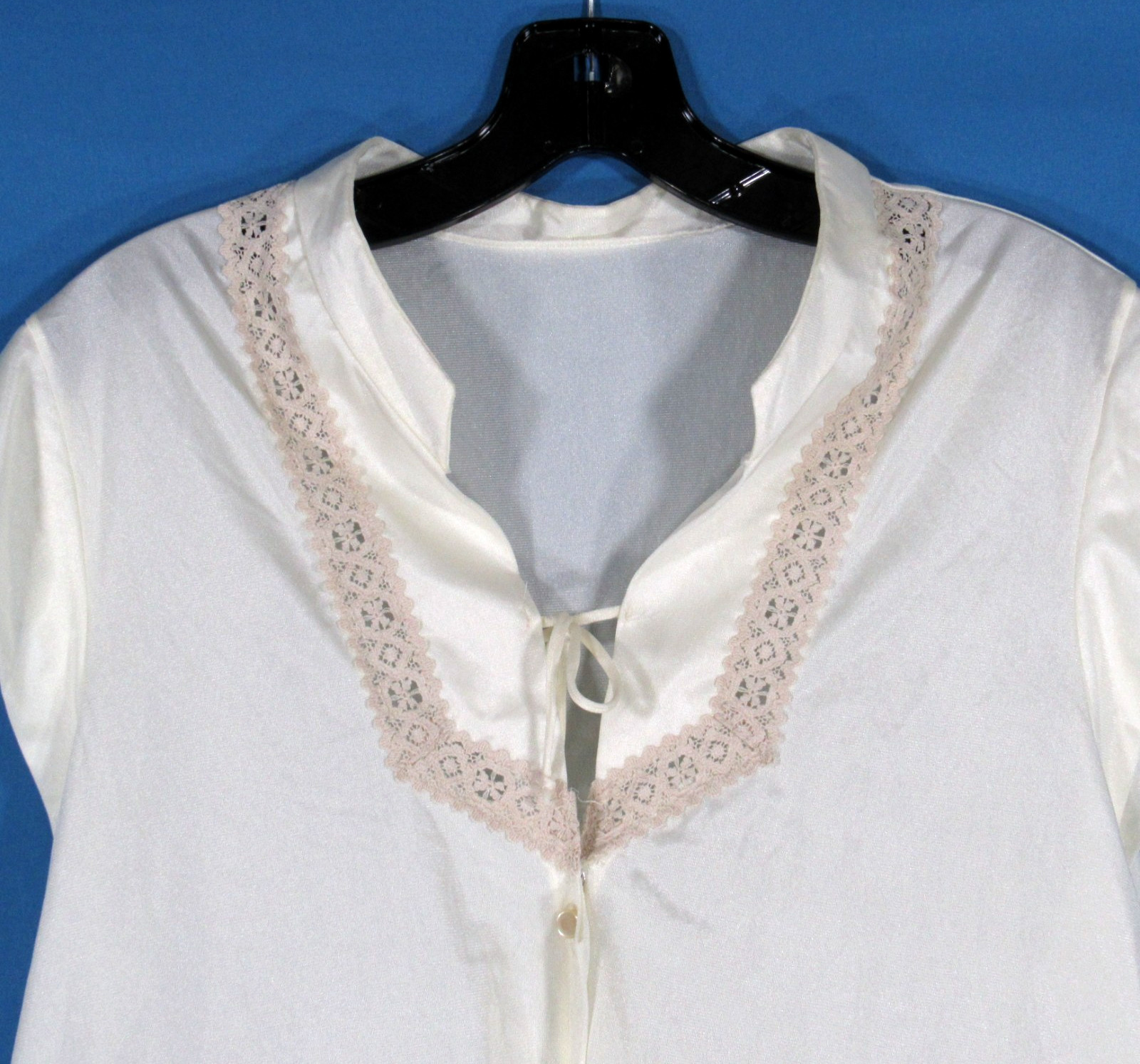 VTG GOSSARD ARTEMIS Silky NYLON Ivory LACE DETAIL Button LOUNGE BABYDOLL ROBE L