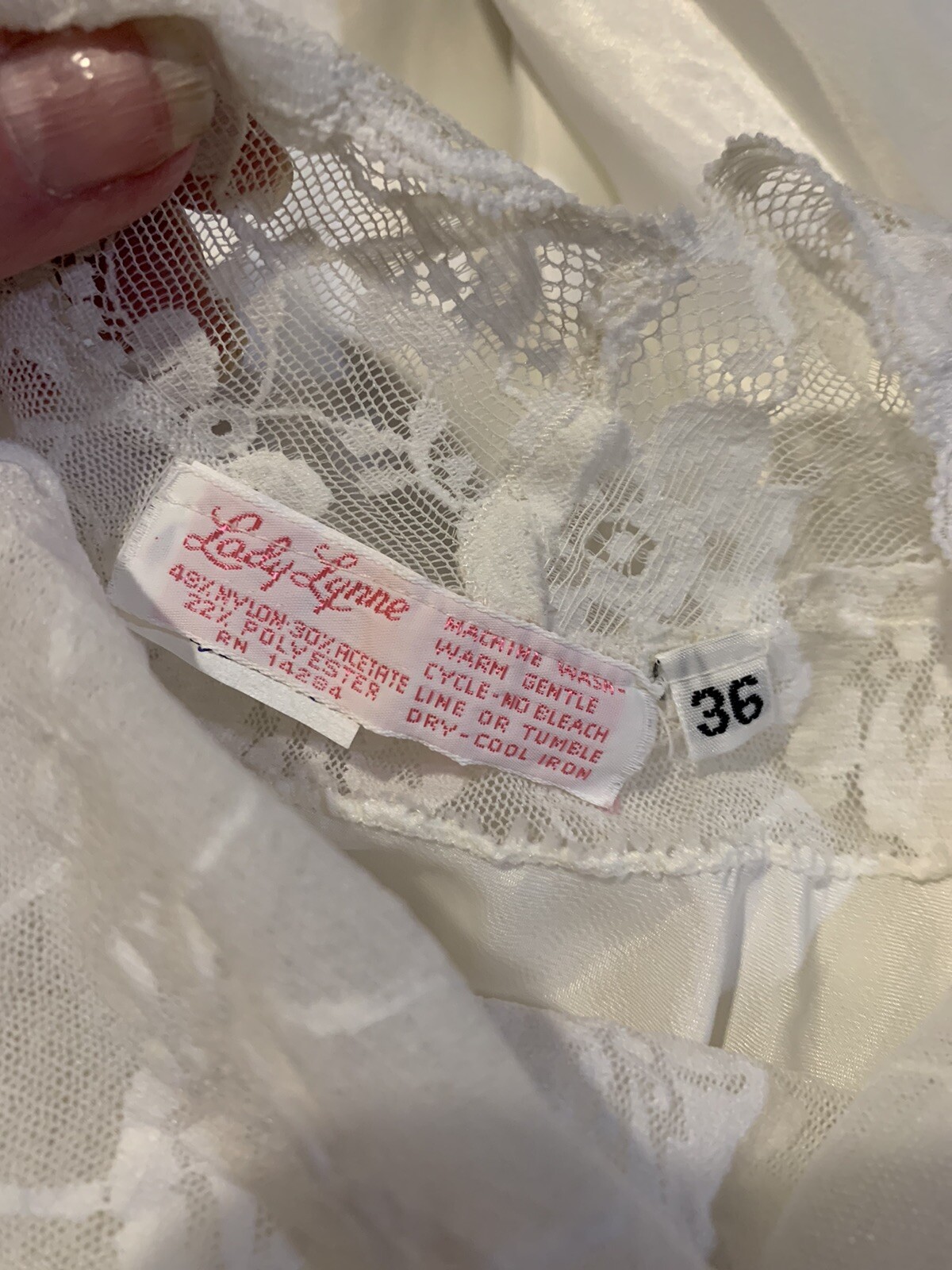 ❤️Lady Lynn 60’s Full Slip Strechy Lace Bodice & Silky Satin Size 36 Made In USA