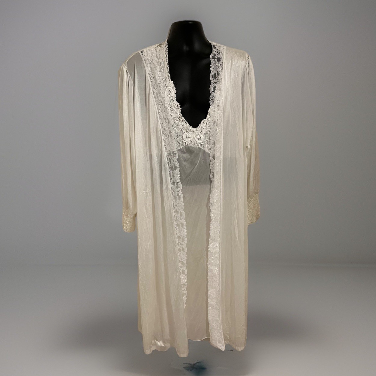 VTG Val Mode 2 Pc Peignoir Set Plus Lace Embroidery Sheer Gown Robe Wedding 1X