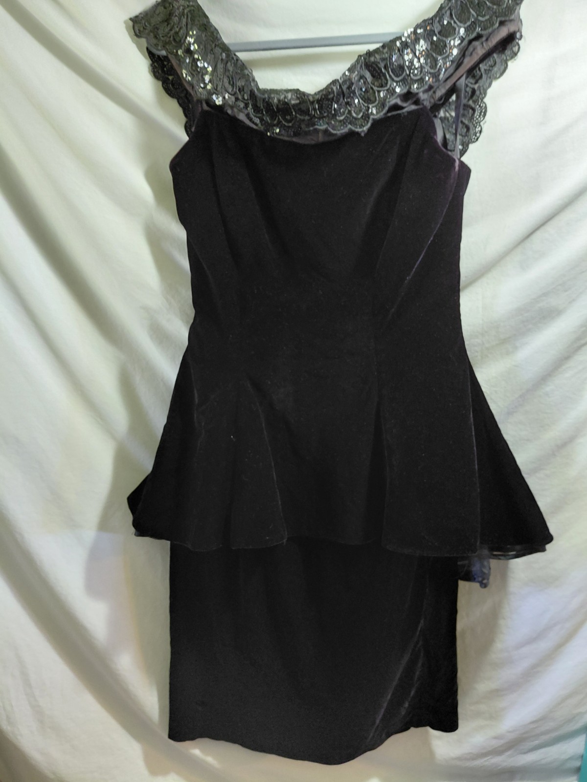 Vtg Karen Lucas For Nikki Size 10 Blk Sheath Velvet Dress Peplum Prom Blk Dress