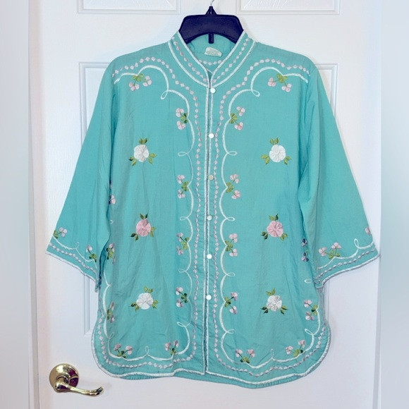Vintage Caro of Honolulu LOT of 4 Embroidered Button down mock neck Tunics sz 12