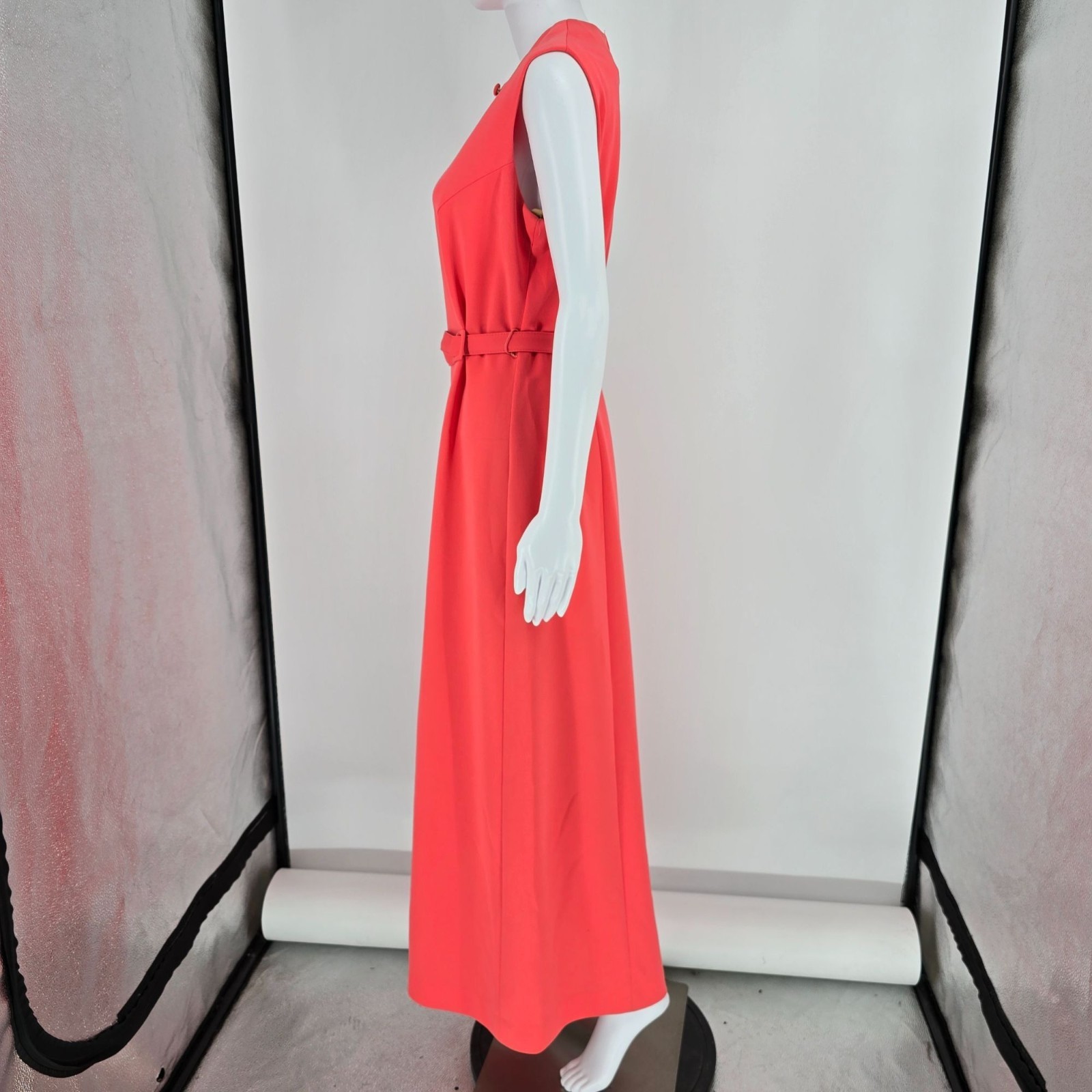 Vintage 1970s Mynette Coral Red Knit Keyhole Neck Belted Maxi Dress (L)