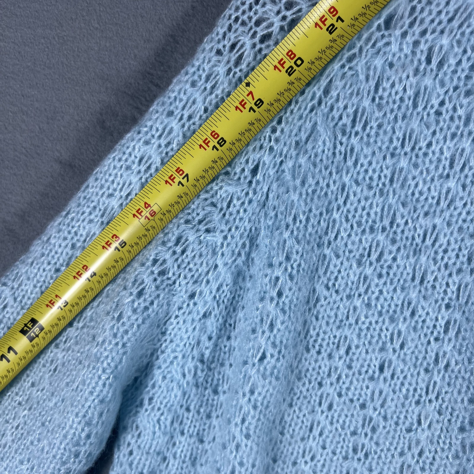 Vintage The Halle Bros Co Baby Blue Acrylic Knit Cardigan Sweater Size 40 Japan