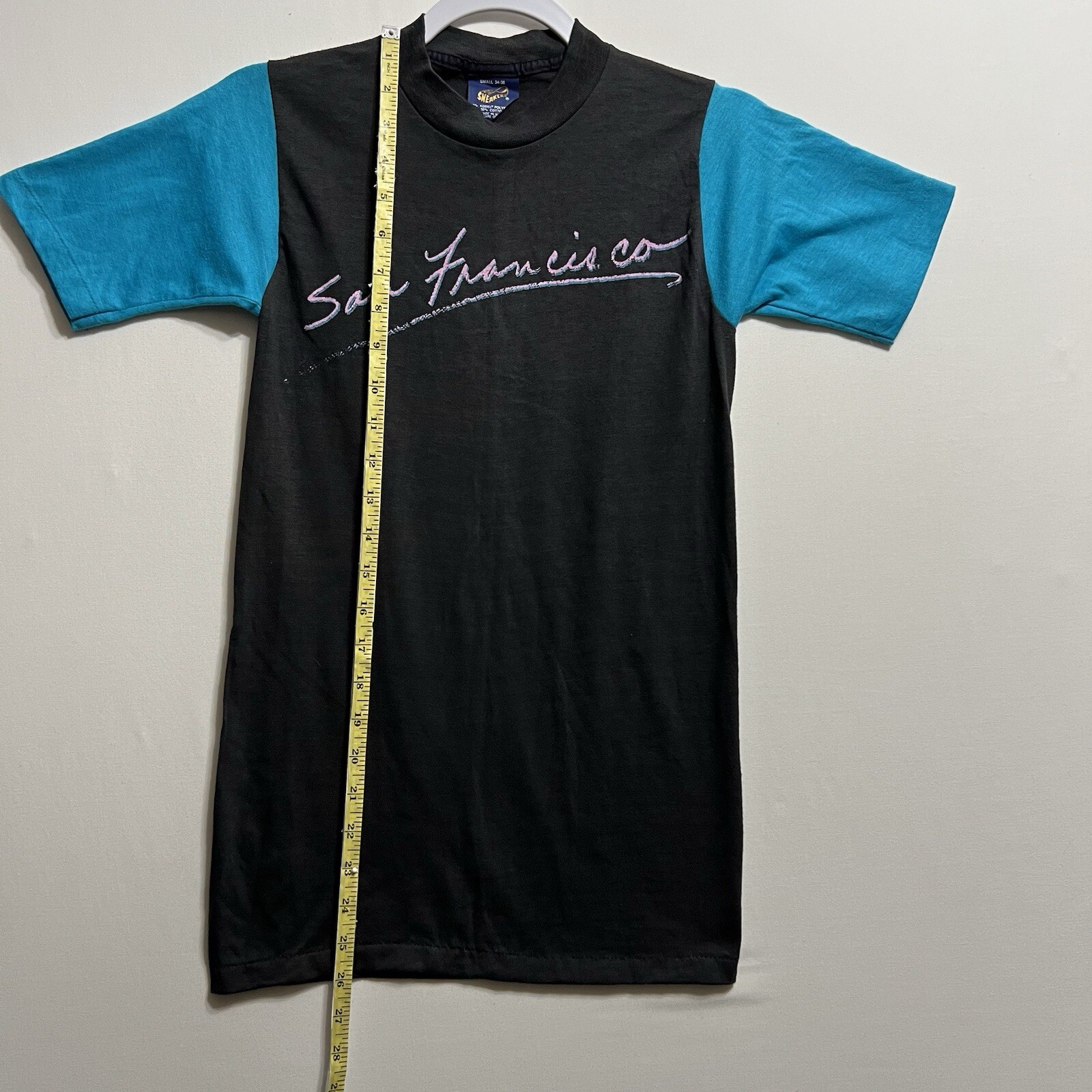 Vintage San Fransisco California Souvenir Tee Shirt Adult SIze Small Black Blue