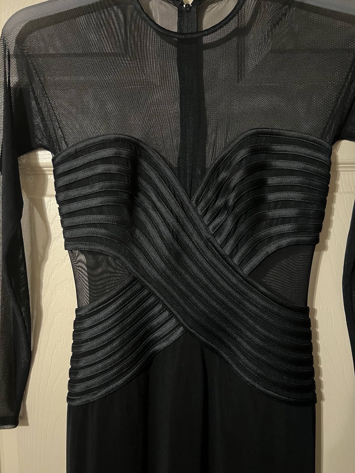 Tadashi Shoji Vintage Classy Sheer Elegant Gown Dress Xs