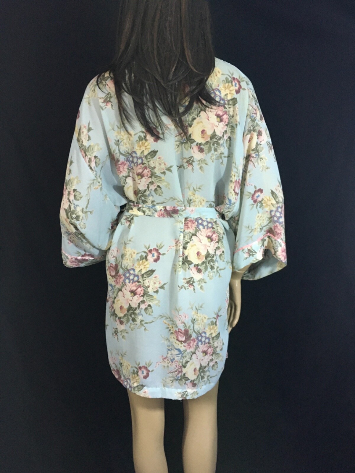 Val Mode Lingerie, pretty robe, pale aqua floral, M, belt, (#8683)