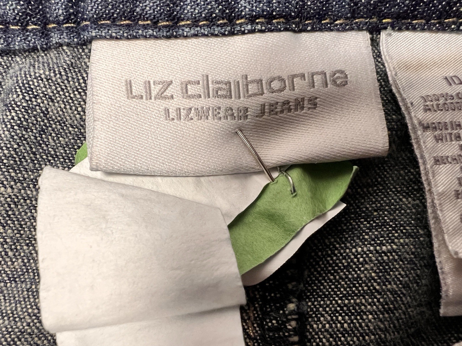 Vintage Liz Claiborne Lizwear Denim blue Skirt Womens size 10 Cotton