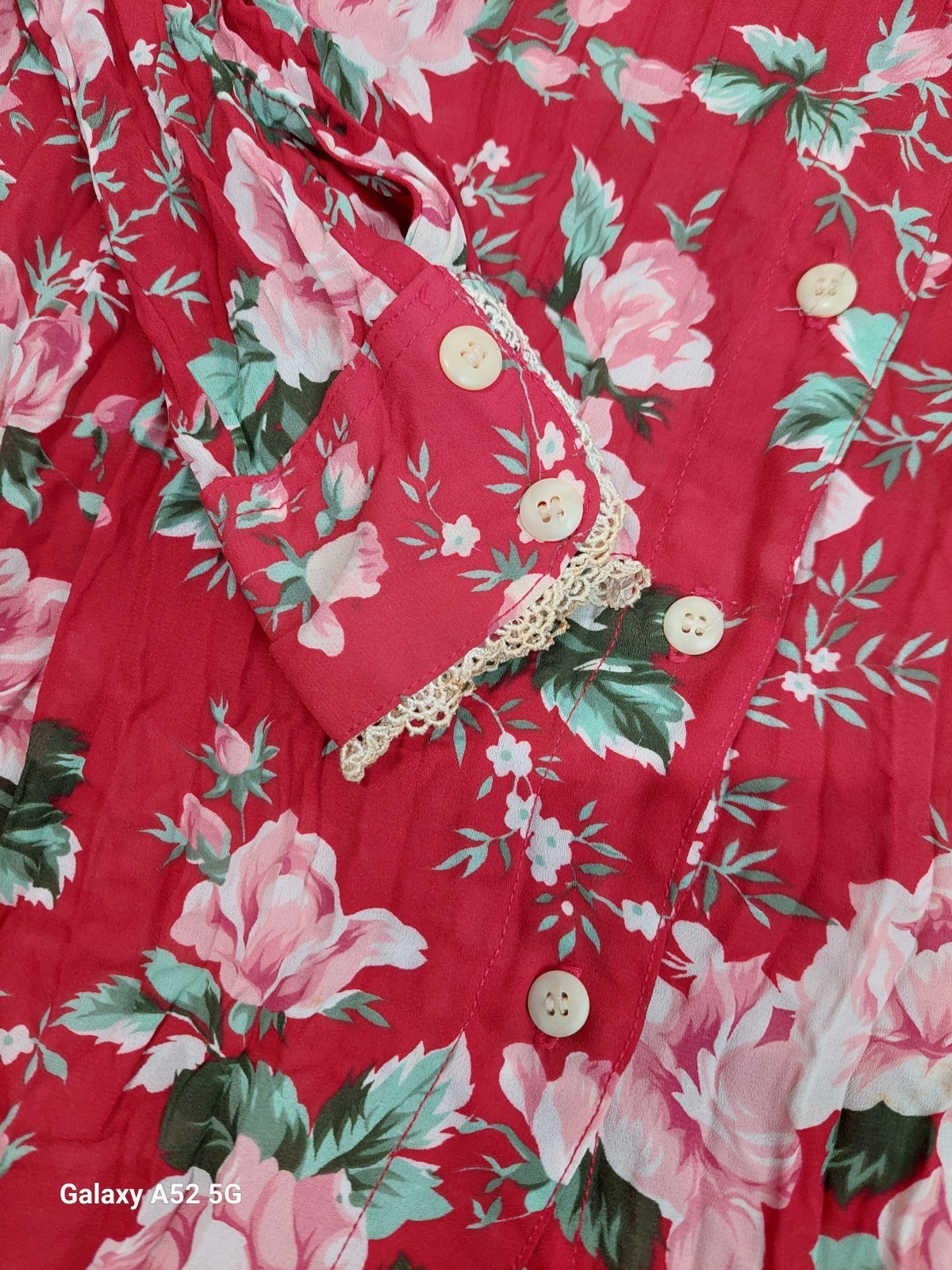Vintage GUESS Jeans Floral Blouse USA S Red Pink Roses Button Up 90s Cottagecore