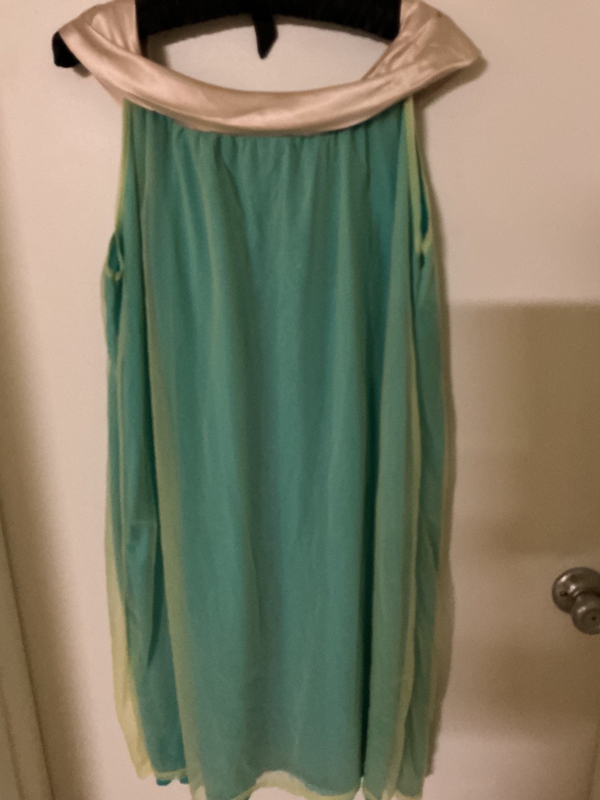 VINTAGE JOAN STARR 2 LAYER NYLON NIGHTGOWN AQUA COLOR SATIN COLLAR SZ. L