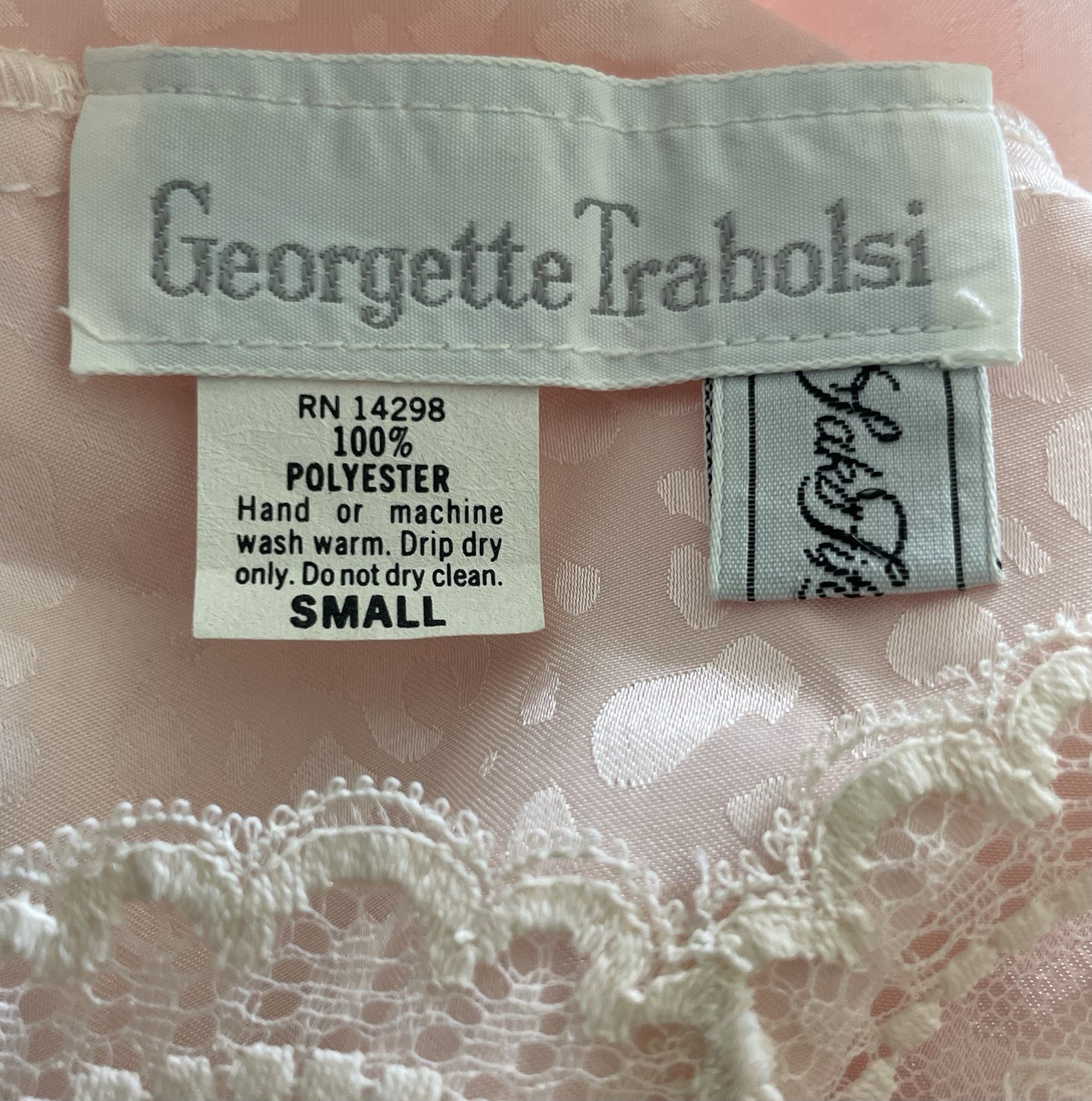 VTG ’80s Georgette Trabolsi – Medium- Chemise Nightgown -Blush Pink Cream Lace