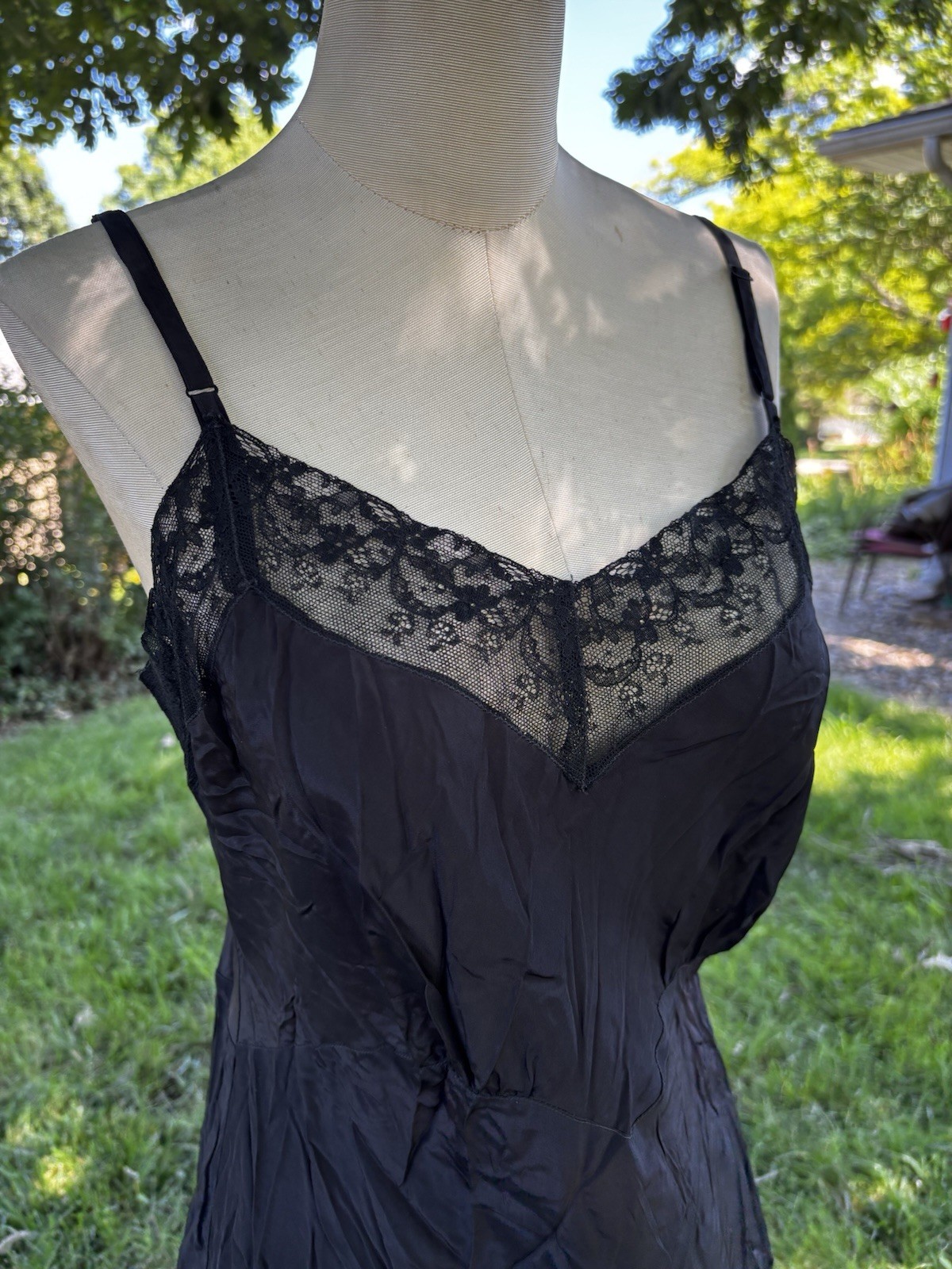 VTG 1940s Black Bias Cut Rayon Midi Slip Dress Lace Sz L 40x30x38″ NICE
