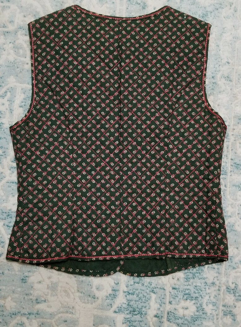 Vintage German Perry Trachtenmoden Quilted Oktoberfest Vest Pewter Buttons S