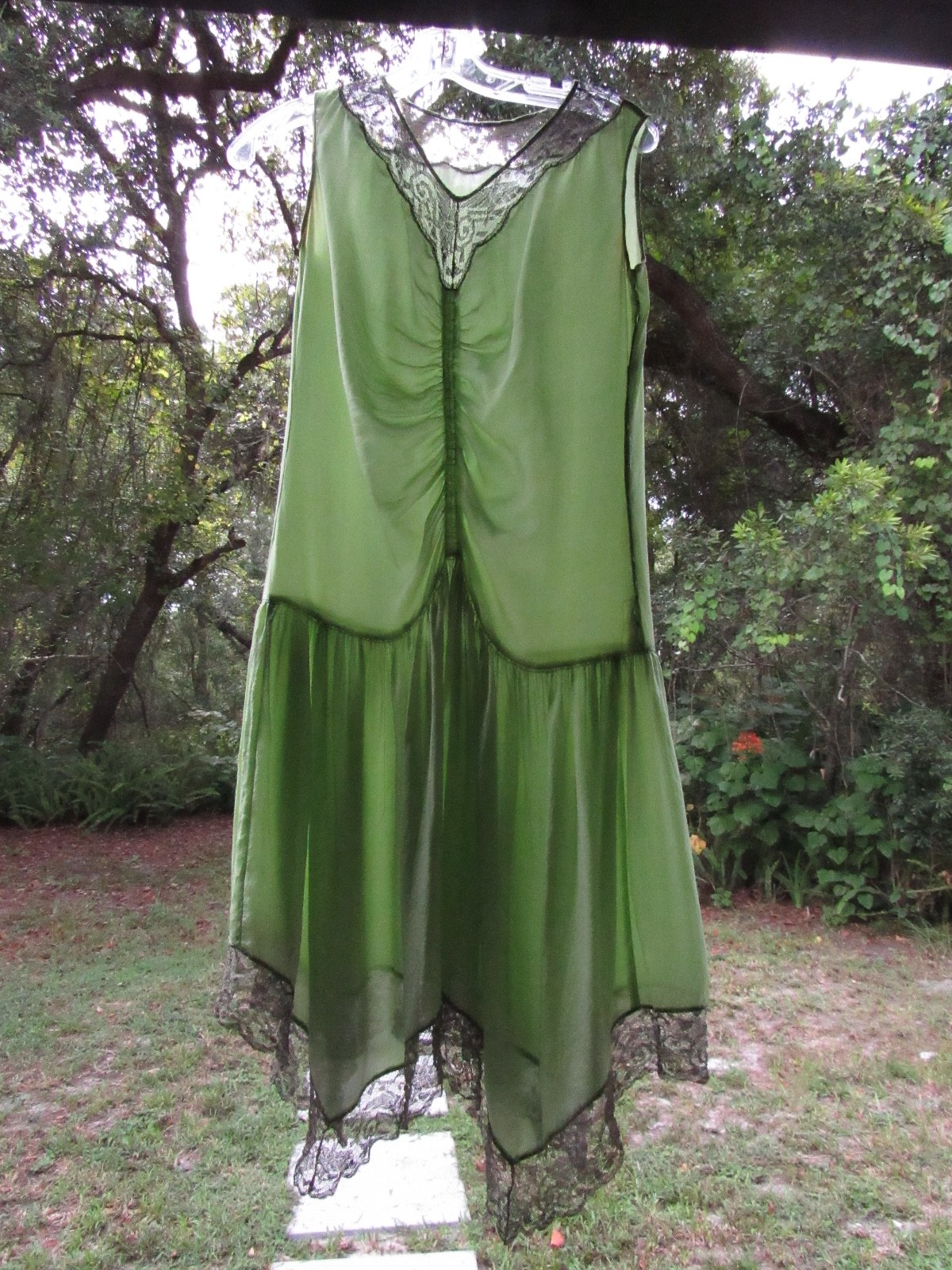 ROMANTIC 20s 30s SILK FLAPPER lace green Art Deco Dress fairy VTG whimsigoth S
