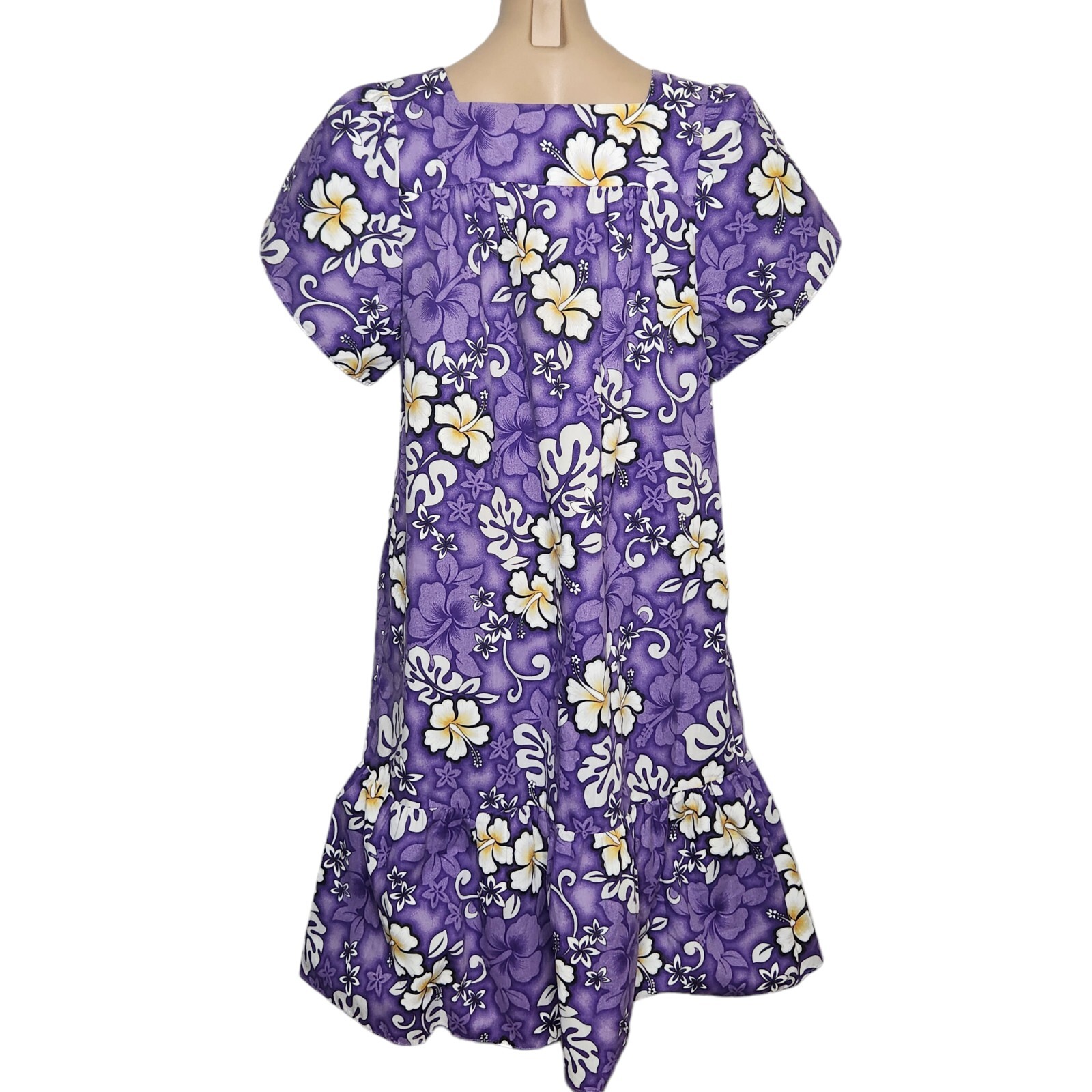 Vintage 80’s Jade Fashions Of Hawaii Dress Flower Purple MuMu Hibiscus Vacation