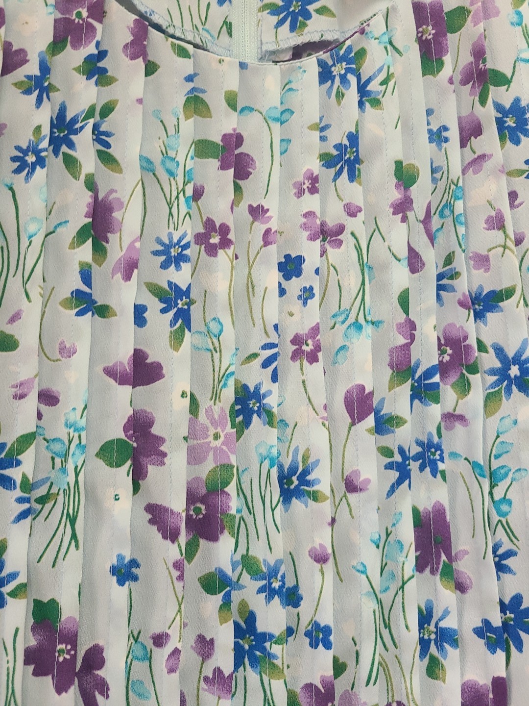 Lady Darian Vintage Tucked Front Dress Blue Purple Green Floral Print 18W