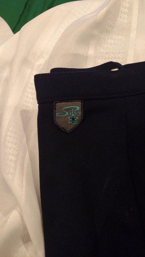 VINTAGE SILVY NAVY STIRRUP SKI PANTS SIZE 42/ITALY SIZE 8/MED USA EUC