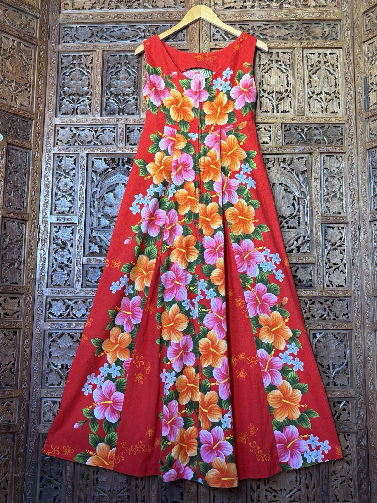 Vintage 1960s HAWAIIAN Dress Floral Maxi TIKI Ui-Maikai Muumuu Psychedelic 1970s