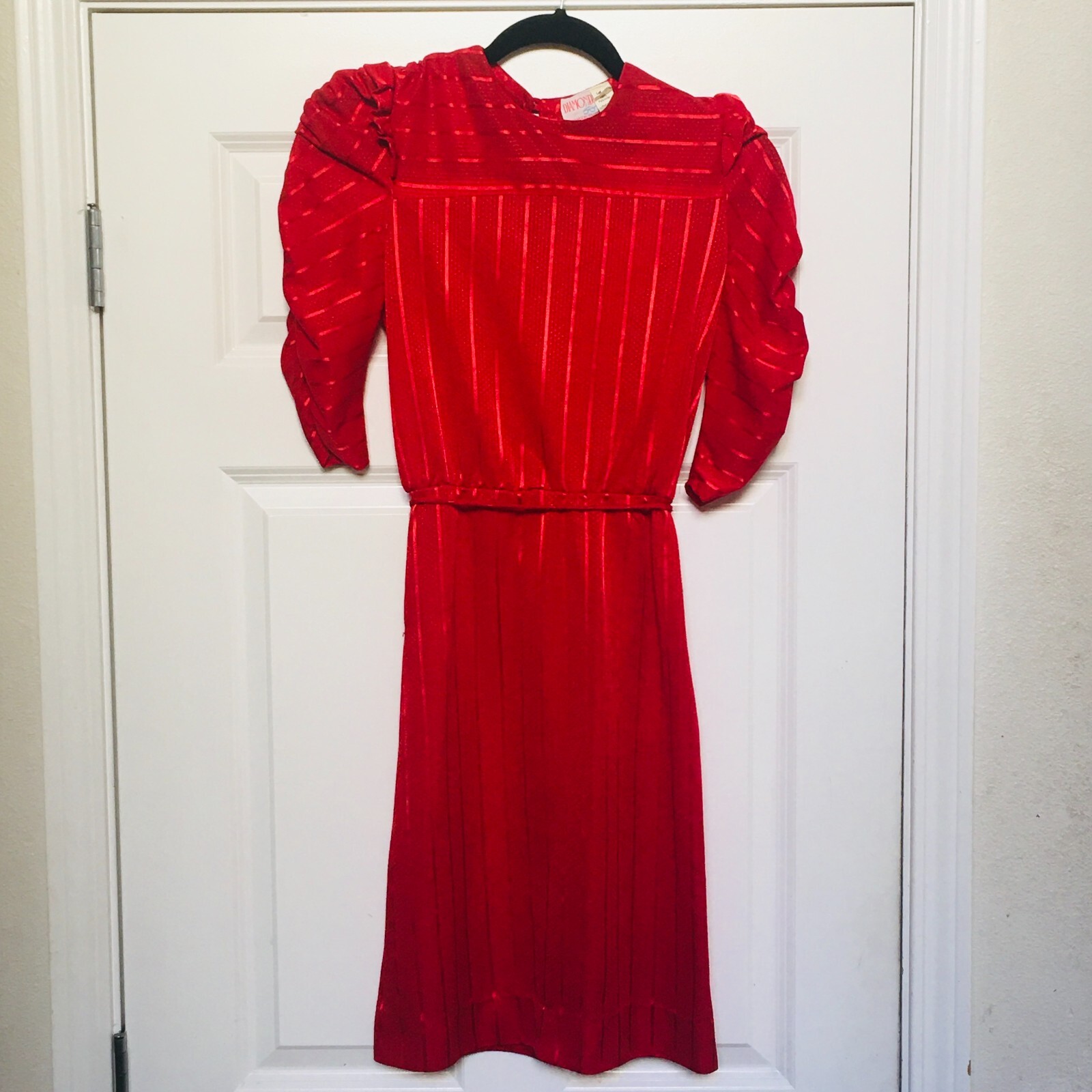Diamond’s Run Vintage Red Dress Designed by Wayne Diamond Size Small 7