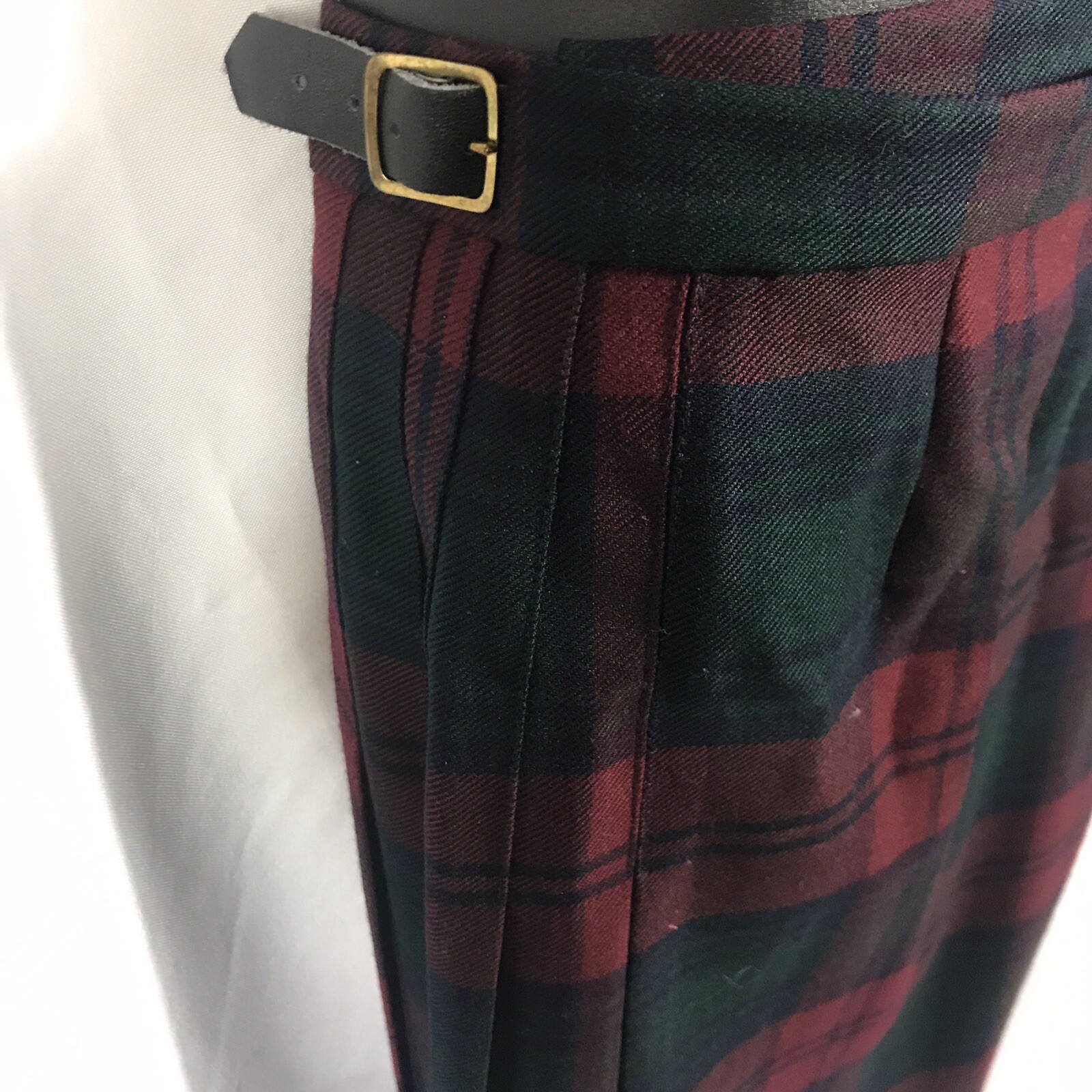 Pitlochry Scotland Kilt Style Tartan Skirt Jacket Size 12 Dark Red Green Tartan