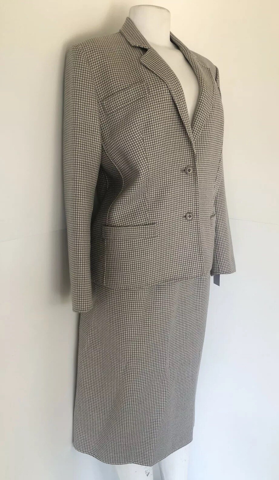 Salvatore Ferragamo France Size 48 US 10 Skirt Suit Houndstooth Vintage Retro
