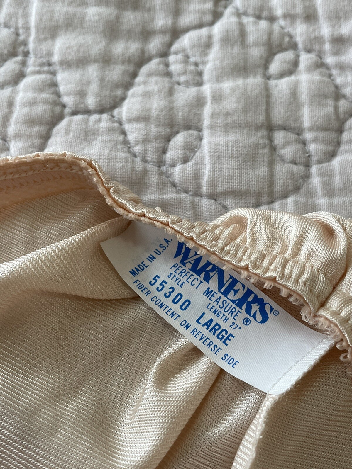 Vintage Warners 53300 LATTE Half Slip Antron Nylon Satin Perfect Measure Size L