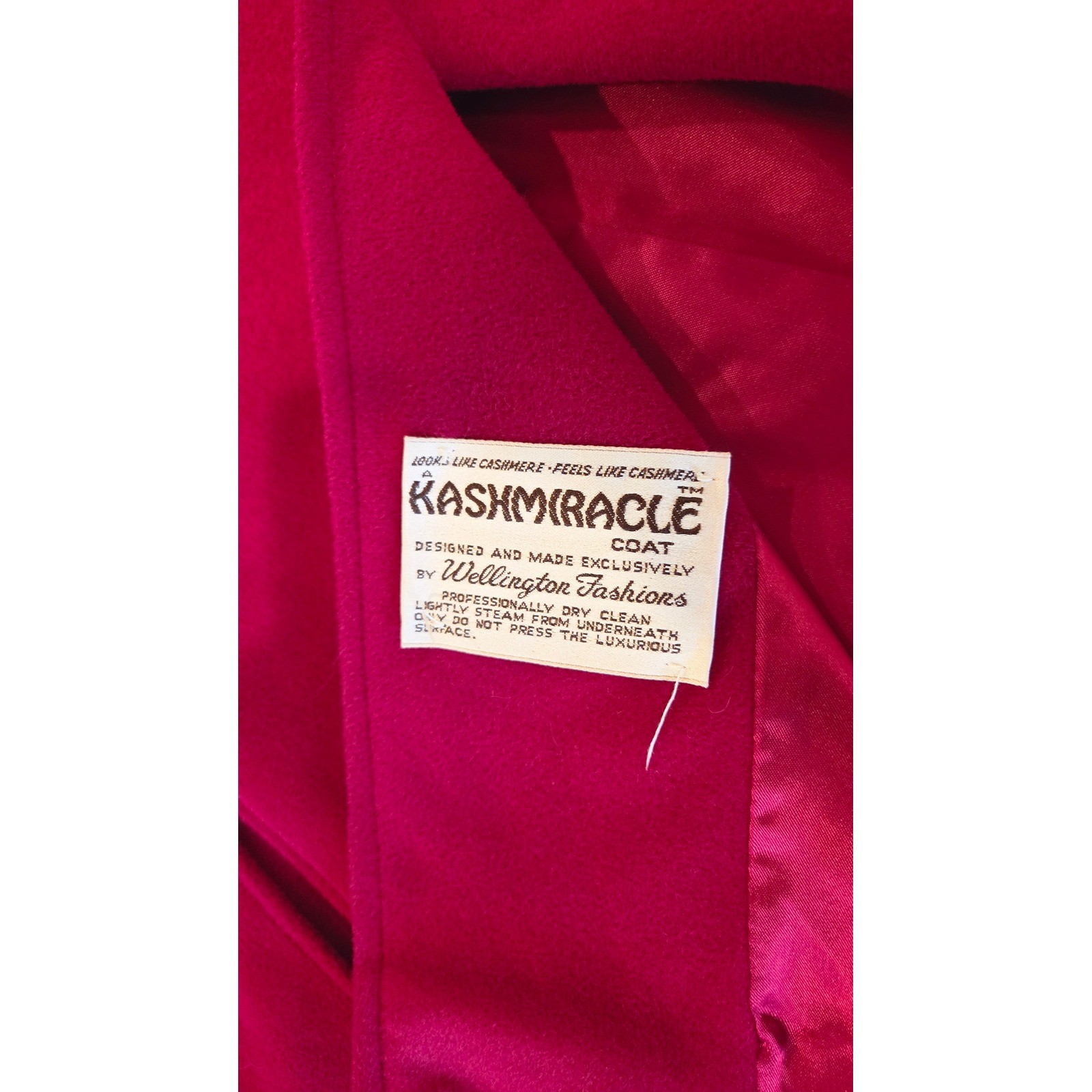 Vintage 1960s Wellington Fashions Kashmiracle Pink Red Button Front Coat ILGWU