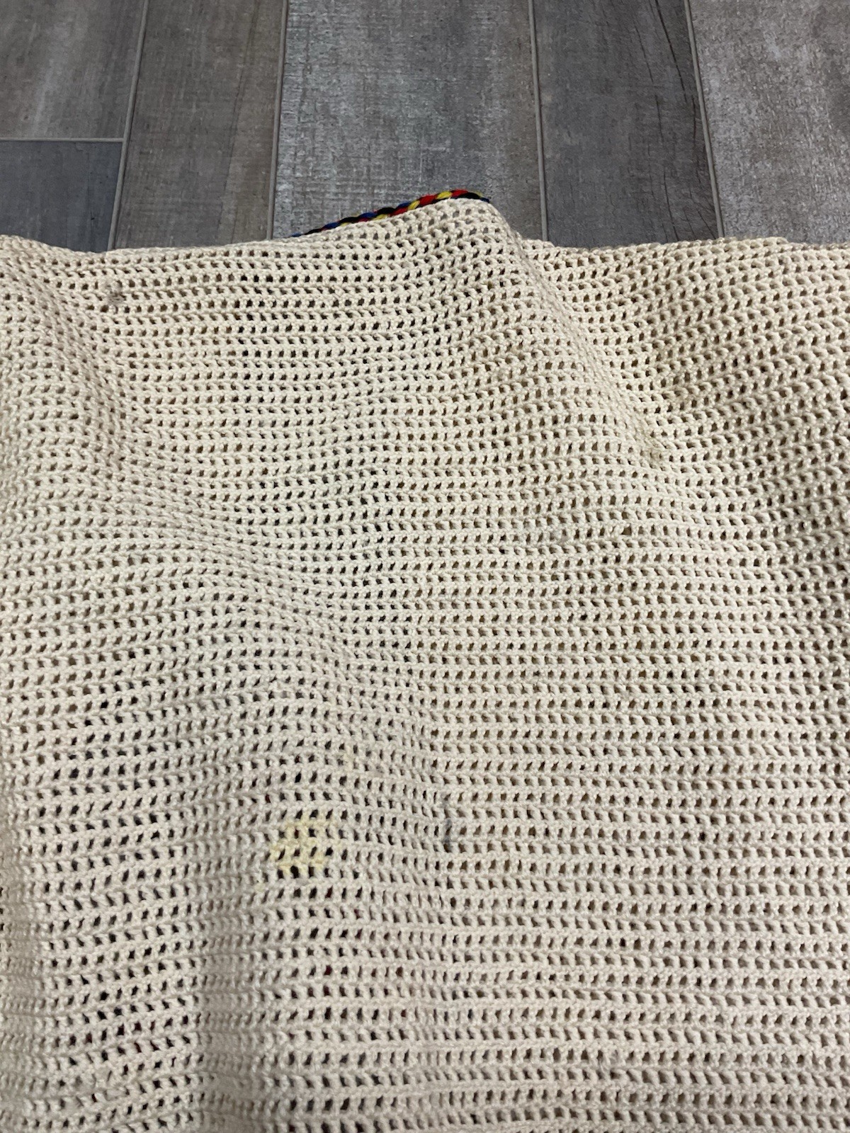 VTG 60s 70s beige MCM Colorful Art Boho Crochet Knit Design Size Small / Medium