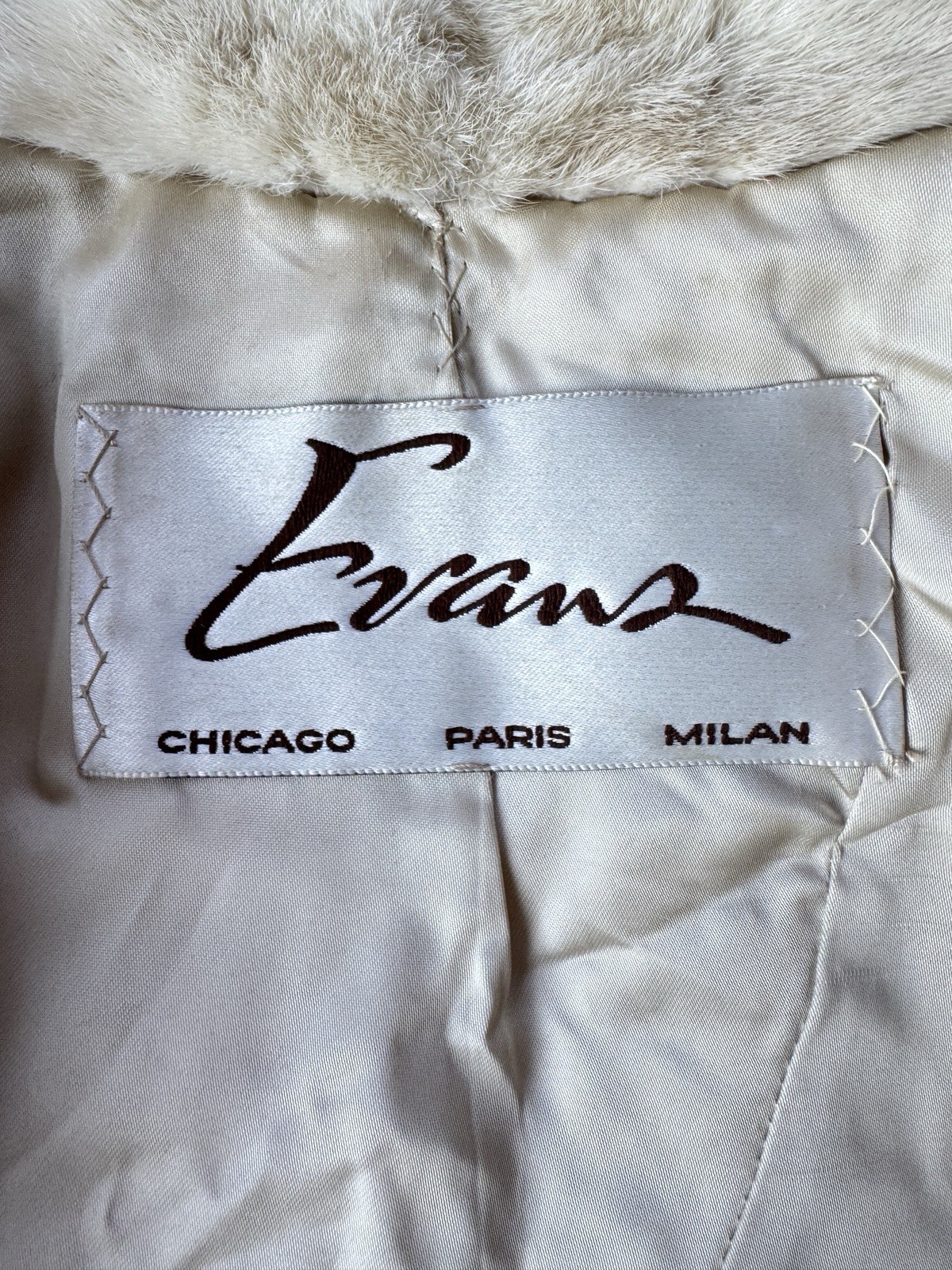 Vintage Evans Fur Coat Jacket Beige Soft Chic Chicago Paris Milan