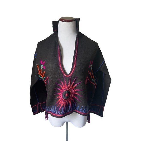 RARE Vintage 1960s Handmade Embroidered Wool Pullover Jacket
