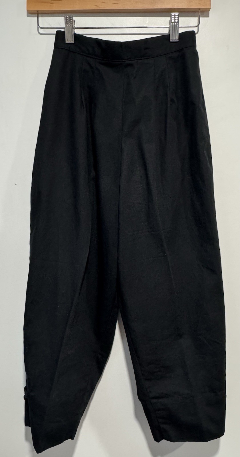Vintage 40s 50s Black Capri Cigarette Pants Metal Back Zipper Handmade 22” Waist