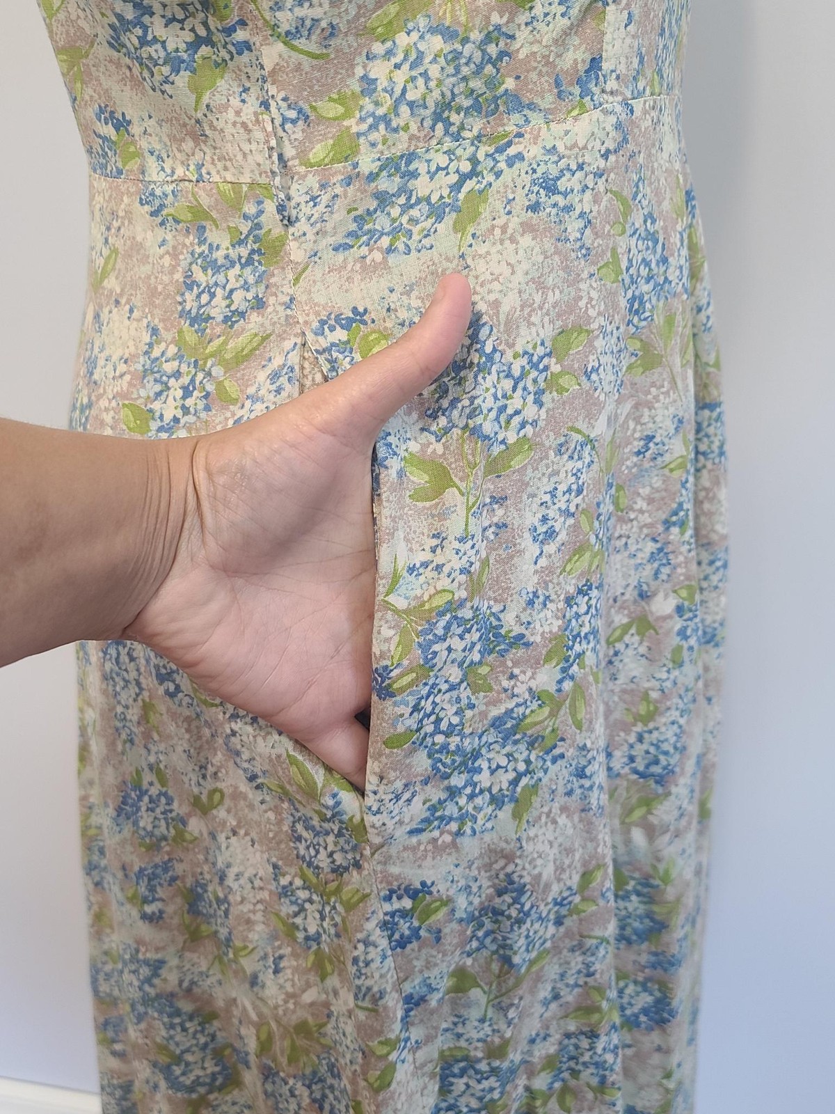 Vintage 1940s 1950s Light Blue Green White Flower Print Dress June Page W-28.5″