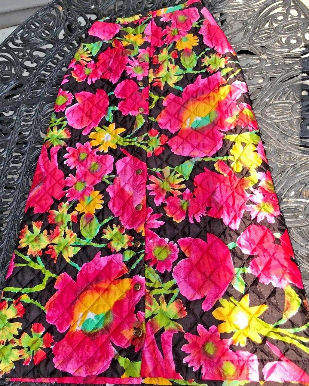 Vintage Skirt Quilted Long Length Floral Print Button Down A Line 24″ Waist S