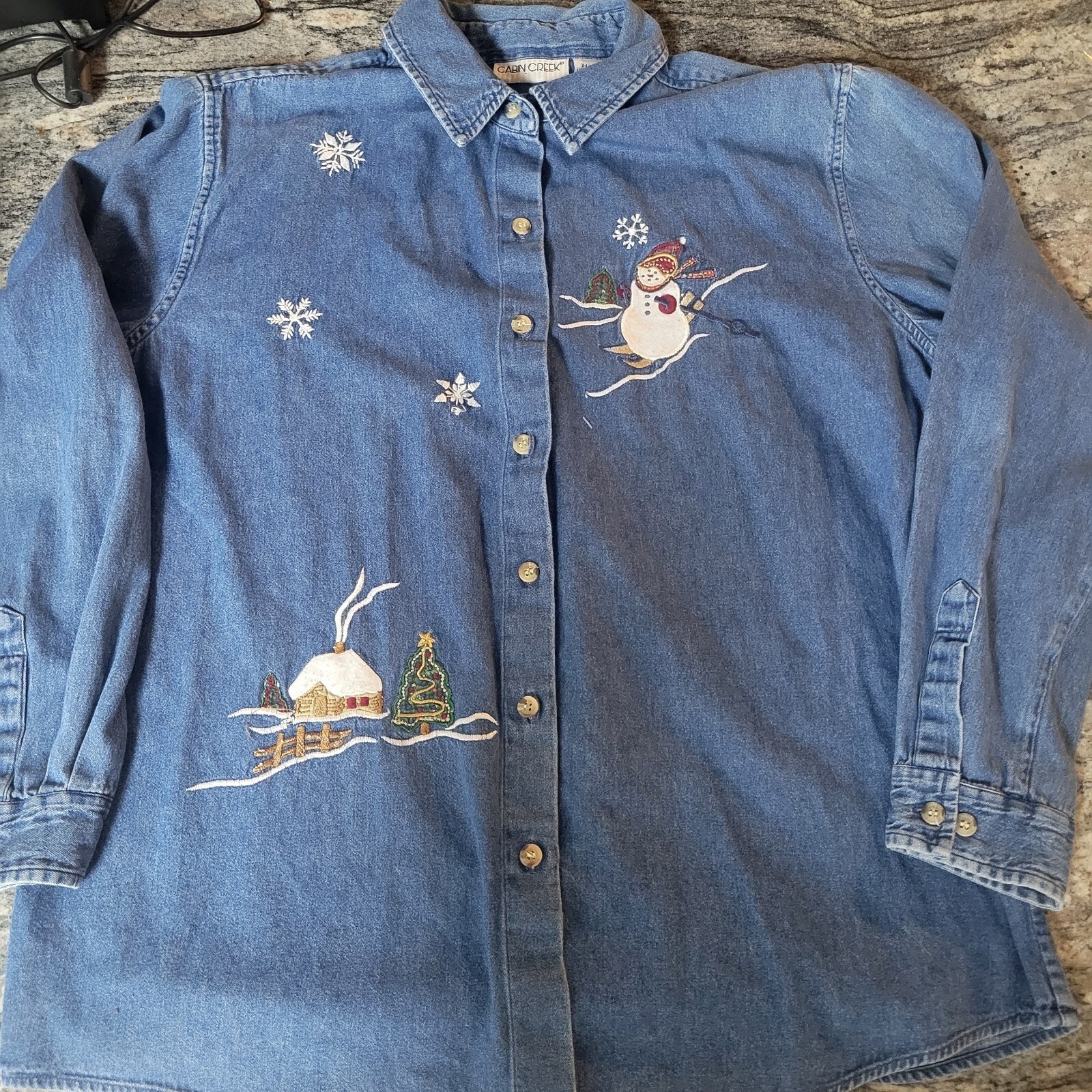 Cabin Creek Denim Shirt Womens Christmas Embroidered Snowman Winter Holiday XL