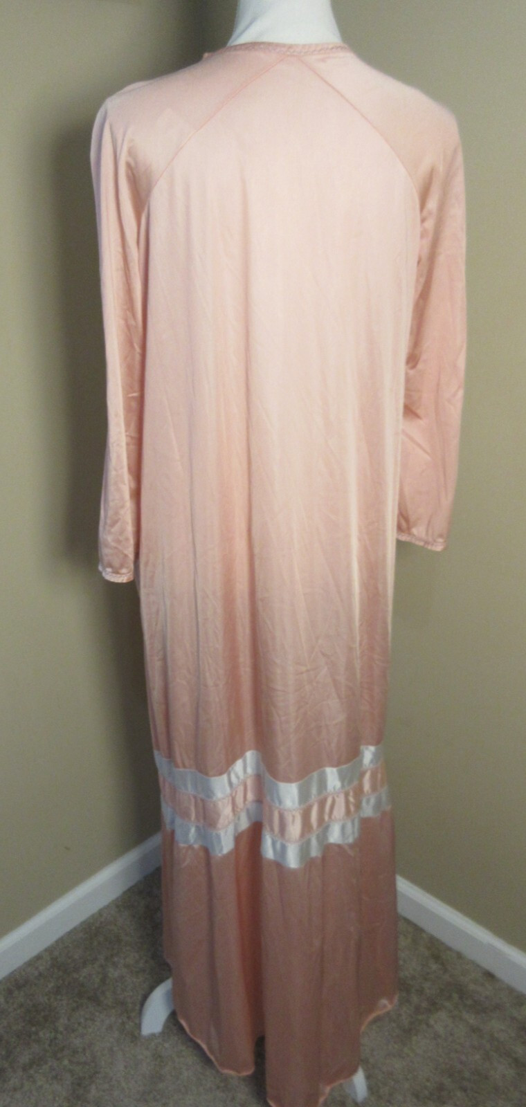 Vtg Vassarette Robe Women (26) Small Pink/Gray Full length 3/4 Zip Long Sleeve