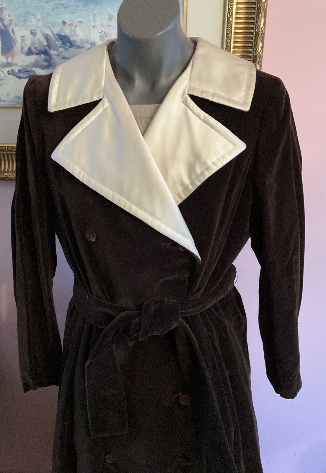 Vintage Brown Velvet opera coat maxi cream satin collar & lining Medium Large