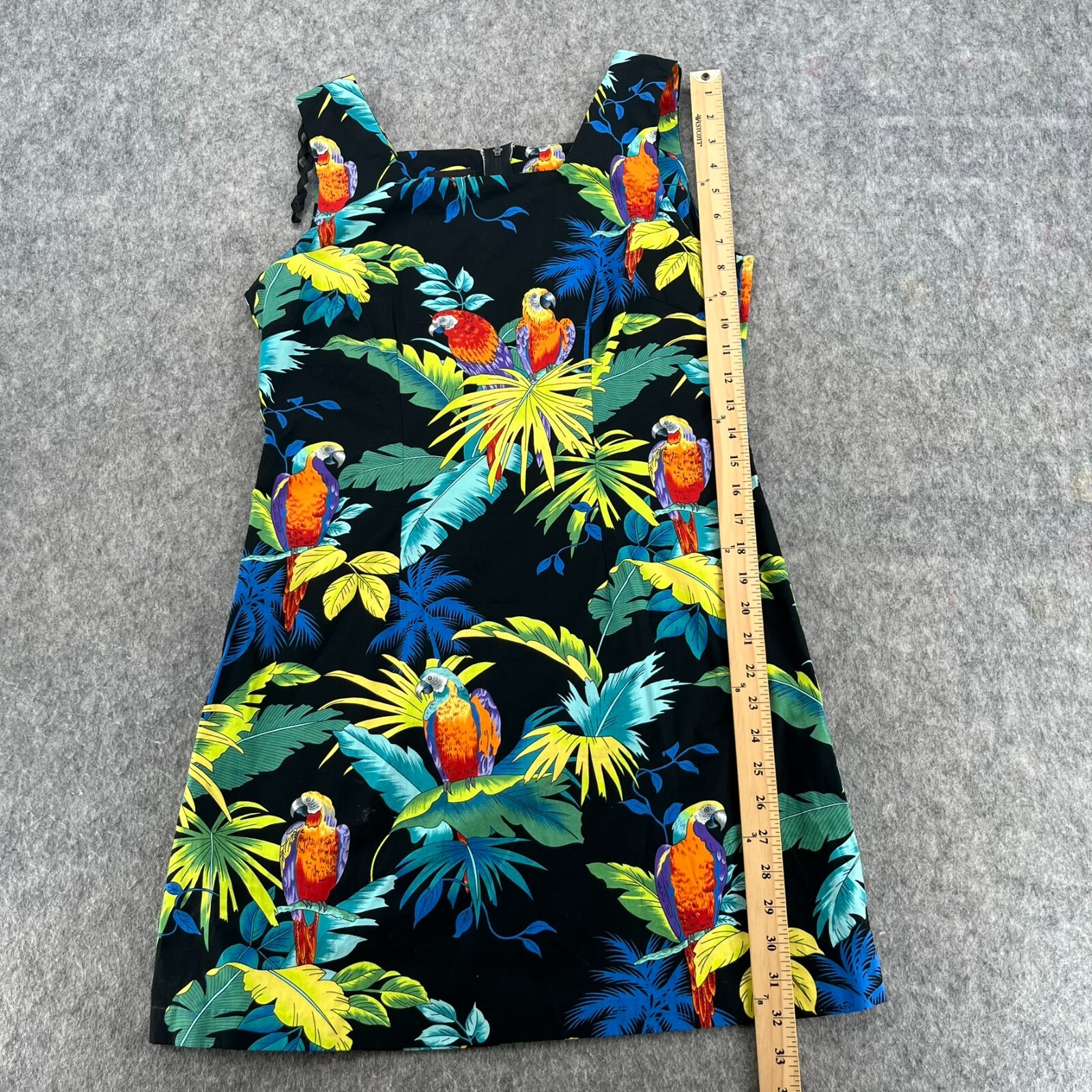 Shannon Marie Tropical Birds Parrots of Paradise Dress M