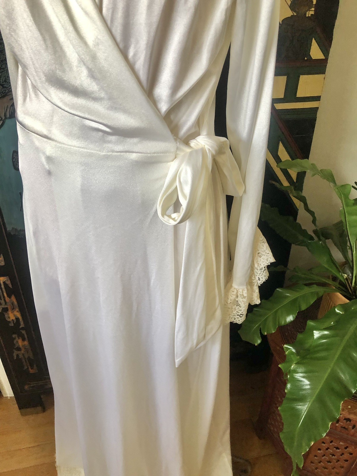 Vintage 60’s Hollywood Starlet Charles Grahame Ivory Robe For Harrods