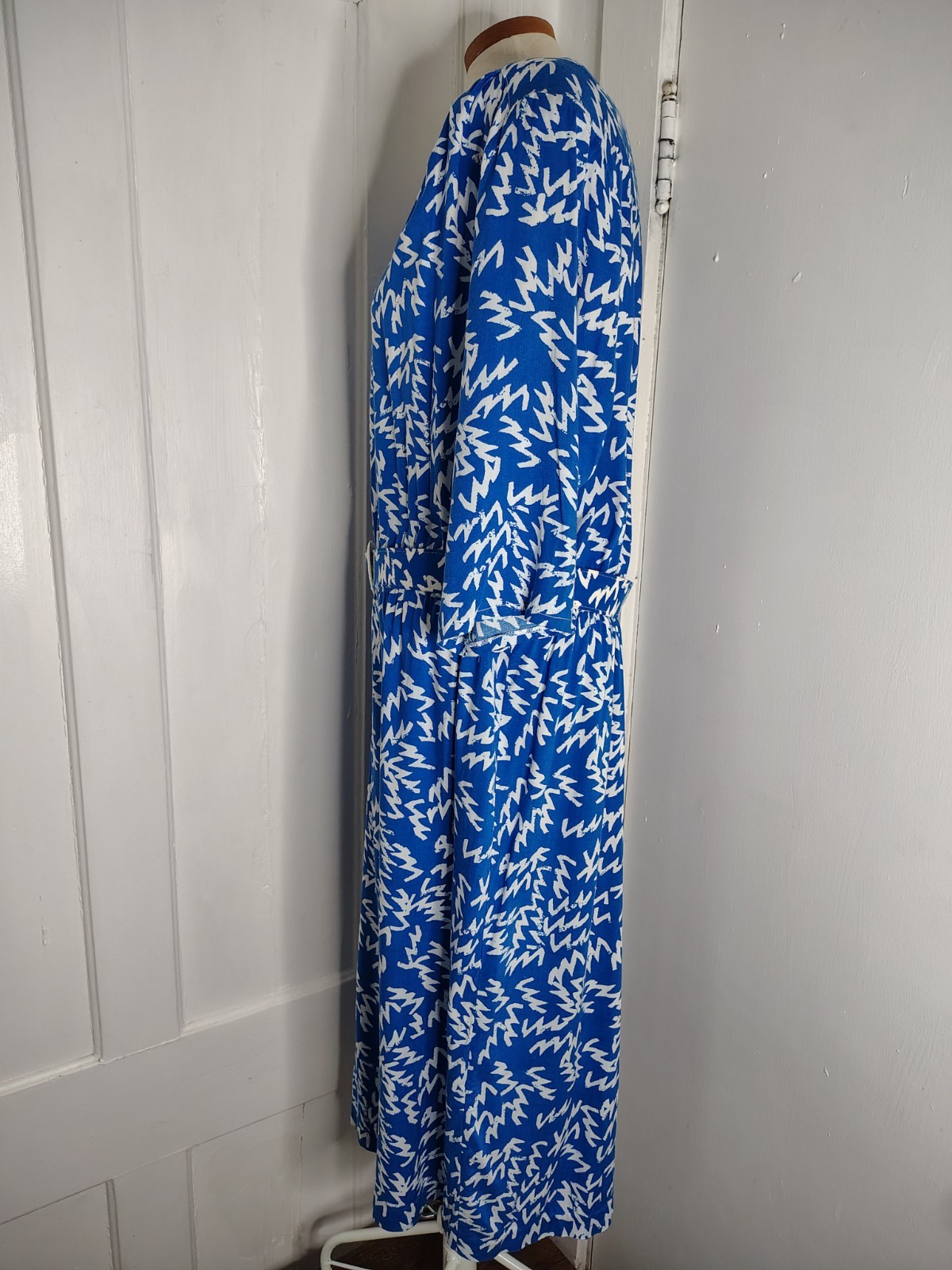 Vintage 1980s Zalerno Belted Blue White Zig Zag 3Q Sleeve T-Shirt Dress Womens L