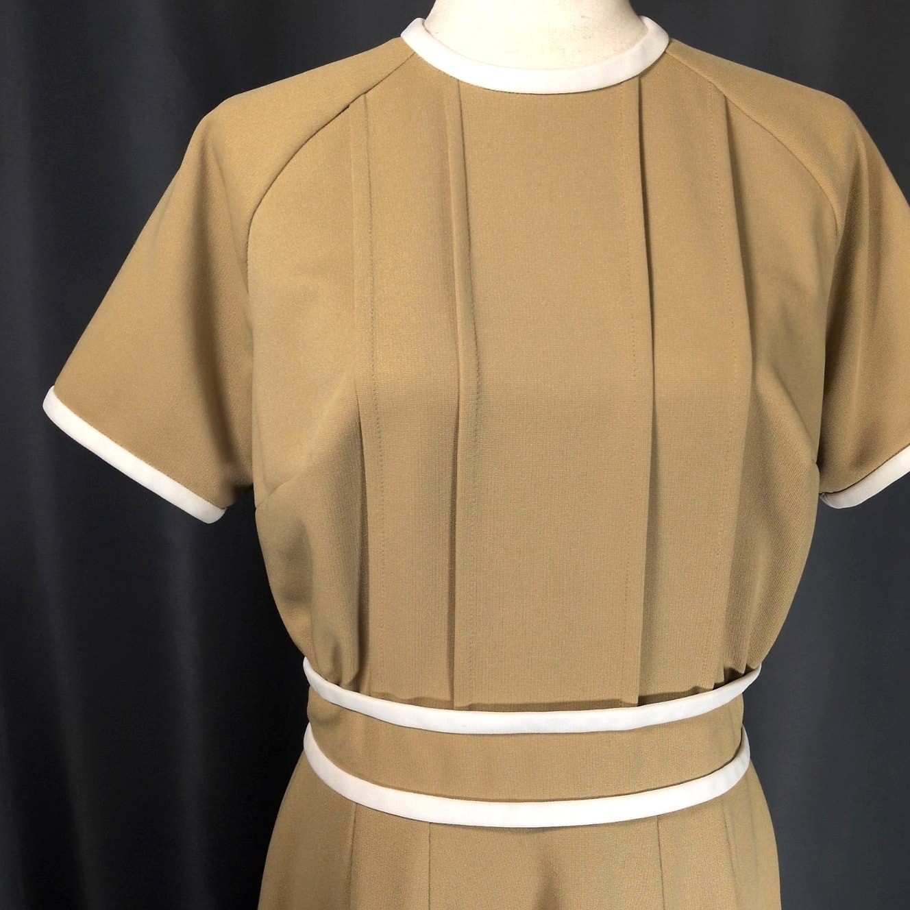Vintage 1960s Lester Paul Beige Khaki White Contrast Pleated A-Line Dress