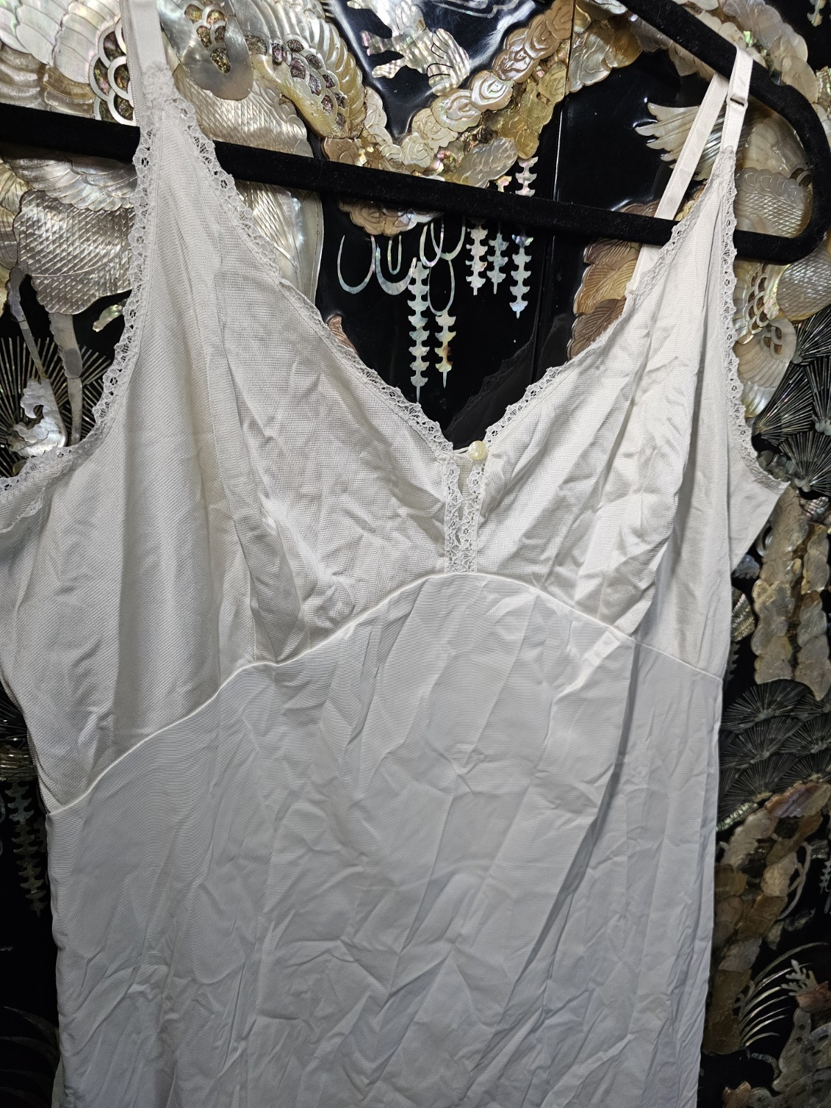 Vanity Fair Size 38 Beige/Creme Ivory Lace Short Slip Dress Nightgown Vintage