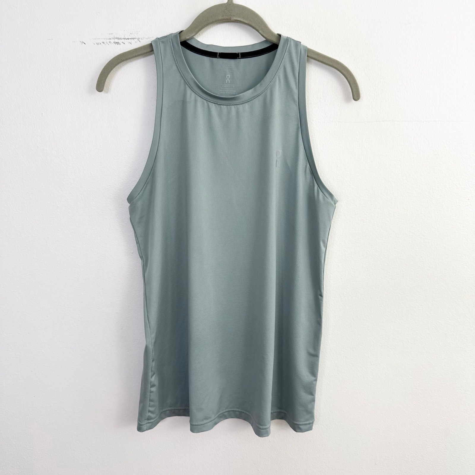 On Running Women’s Core Tank Blue Gray Size Medium Performance Athletic Top