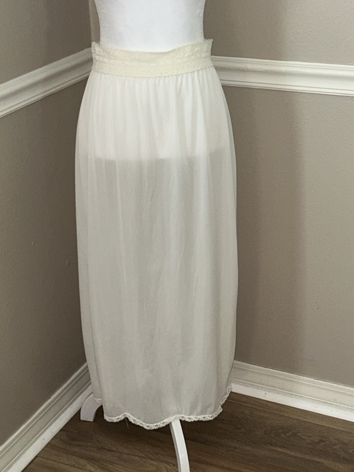 Vintage Greenco Maid Ivory Nylon Tricot Maxi Half Slip Lace Trim Slit LARGE USA