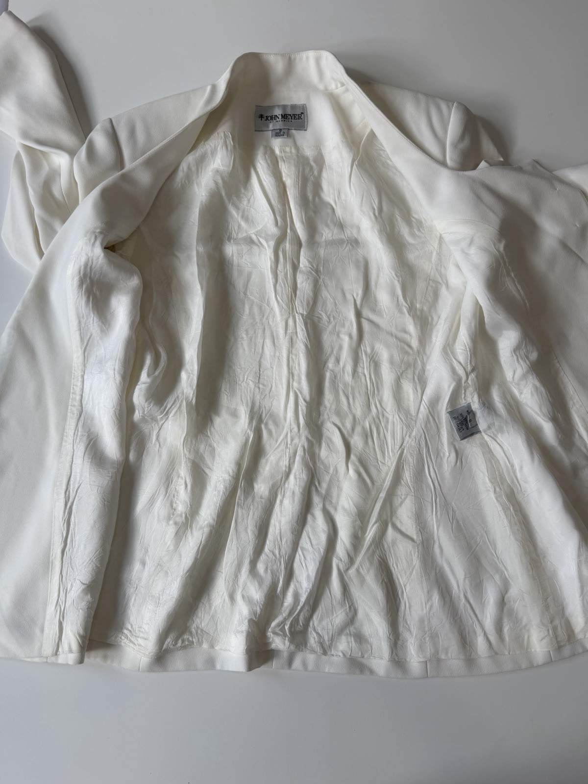 John Meyer of Norwich Women 2PC Ivory Skirt Suit Size 10 Lined Classic